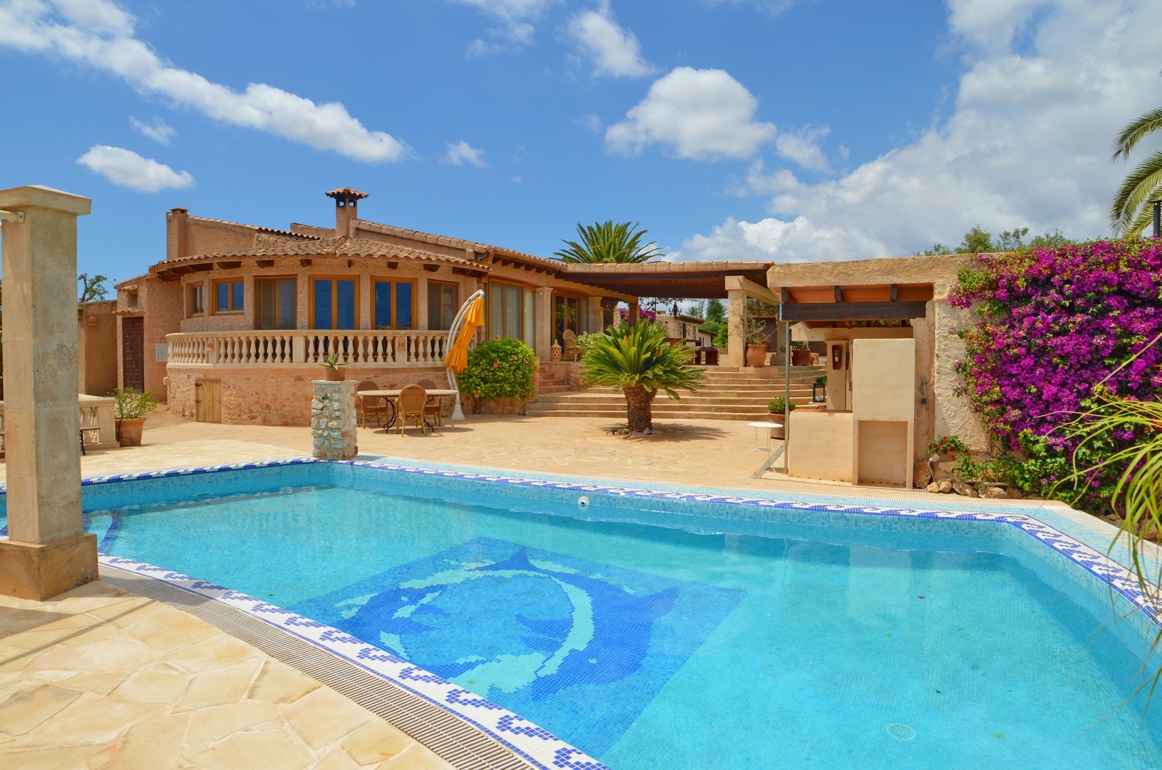ES CARRITXO: Herrliche Meer- und Panoramablick-Finca mit viel Privatsphäre und gehobener Ausstattung in ruhiger, bevorzugter Lage — Es Carritxo