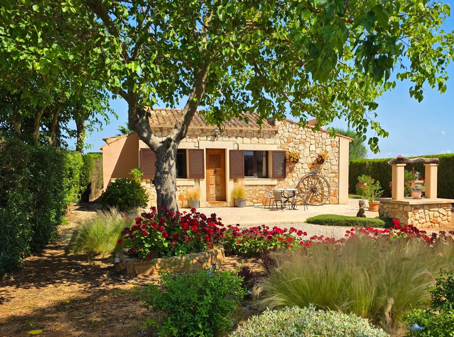 FELANITX: Charmante Finca mit herrlichem 360°-Panoramablick, Pool und Vermietungslizenz in ruhiger Lage — Felanitx