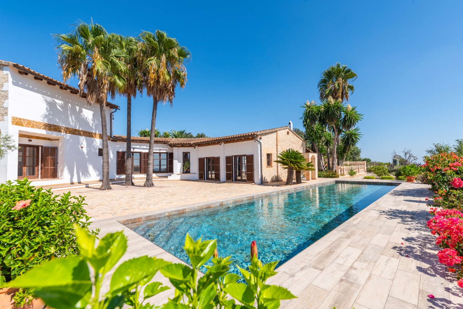 MONTUIRI: Herrliche Finca mit spektakulärem Panoramablick, viel Privatsphäre und einer Hostel-Lizenz in ruhiger Lage — Montuïri
